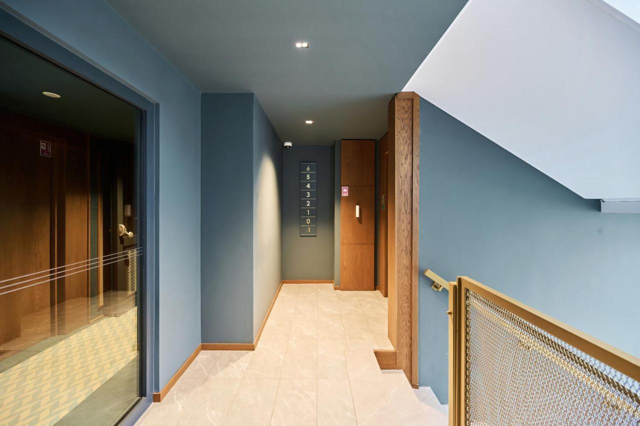 Gwarna Aparthotel City Center Wroclaw By Noclegi Renters Exterior photo